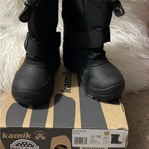 Kids Kamik snow boots